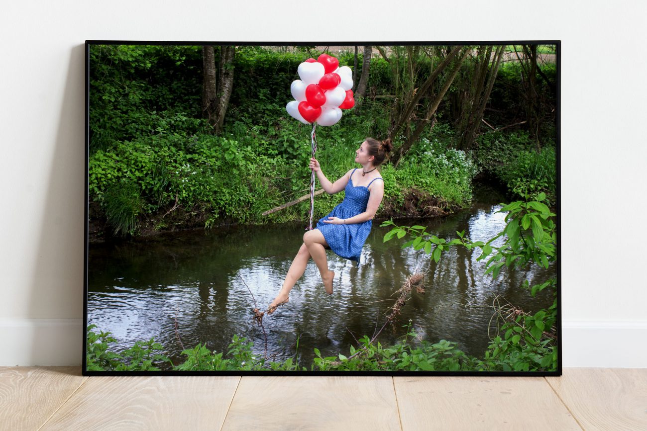 follow the red line ballon